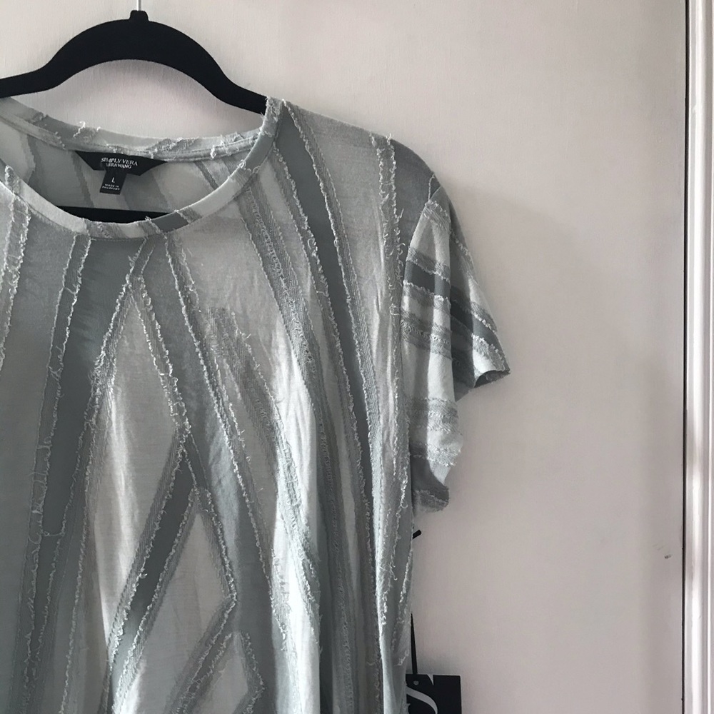 Vera Wang Tunic Top - Picture 3 of 4